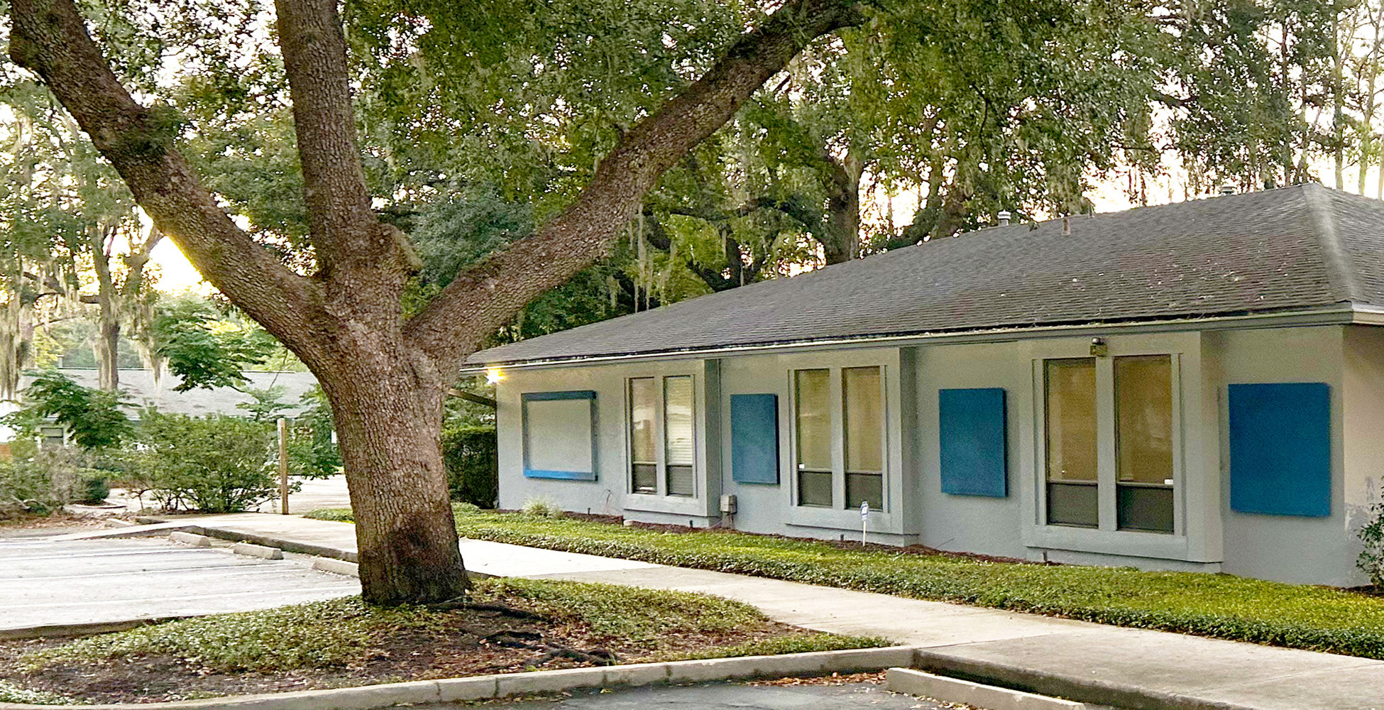 Photo of Linda Provis McElroy office building